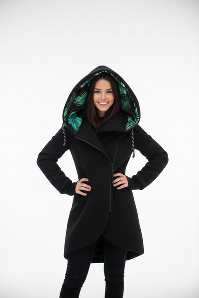 Modelo con abrigo negro - Pose con confianza